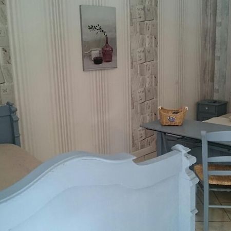 Le Jardin D Helant Hotel Ecquedecques Esterno foto